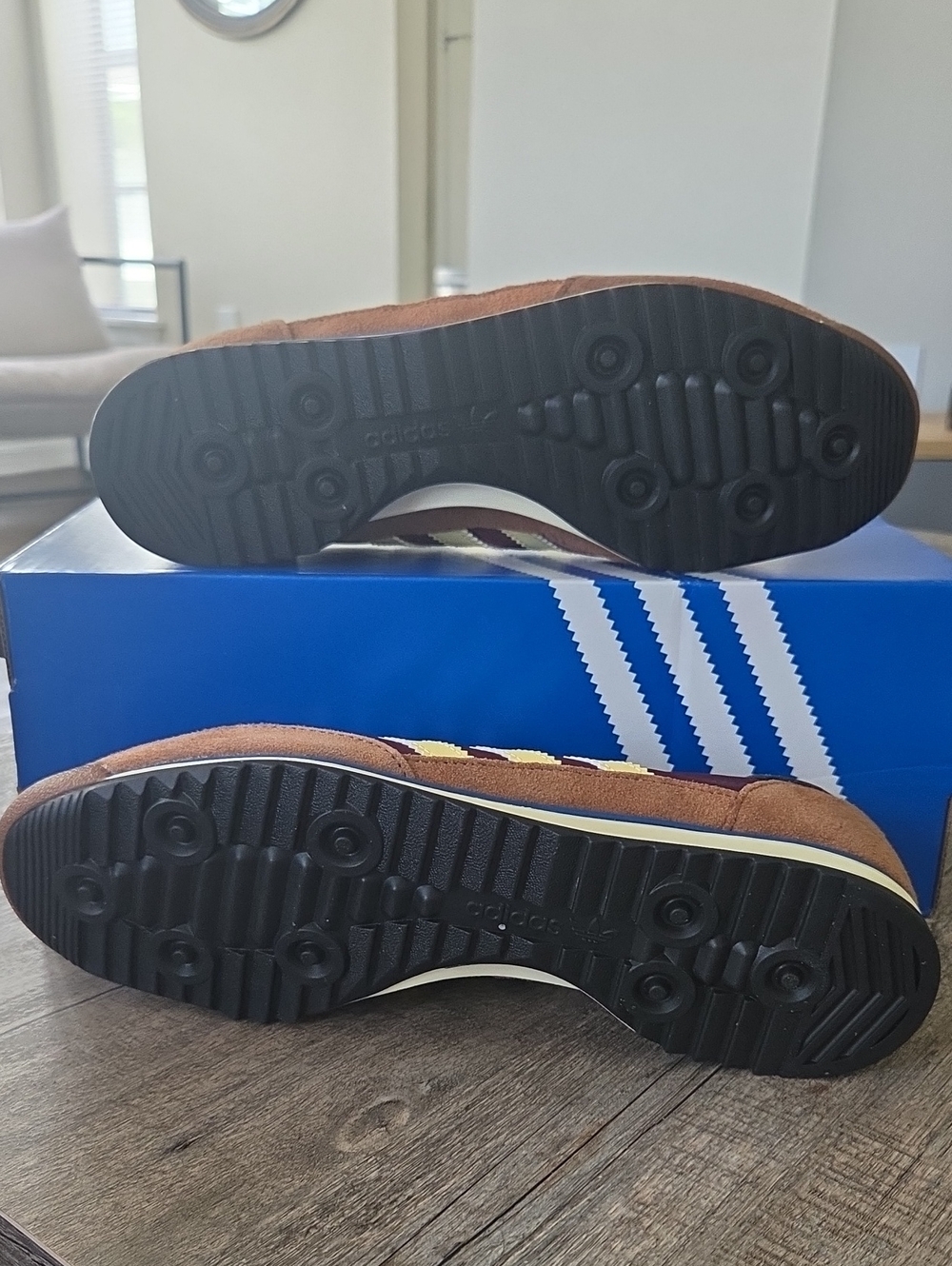 NWT Adidas Women's SL 72 OG 'Maroon Preloved Brown' Shoes IE3425 - Picture 5 of 11